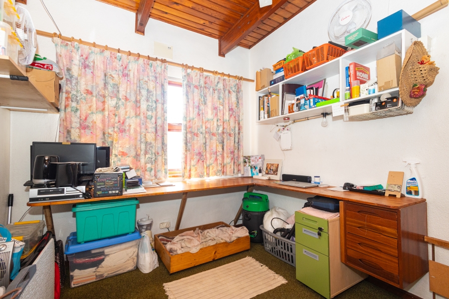 3 Bedroom Property for Sale in Windsor Park Western Cape